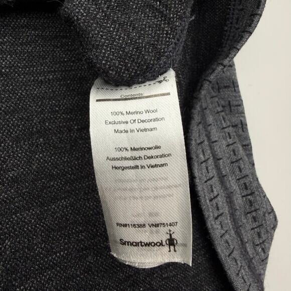 SMARTWOOL Men's Classic Wool  Thermal Merino Base Layer Crew Sz Medium Gray - Picture 4 of 6